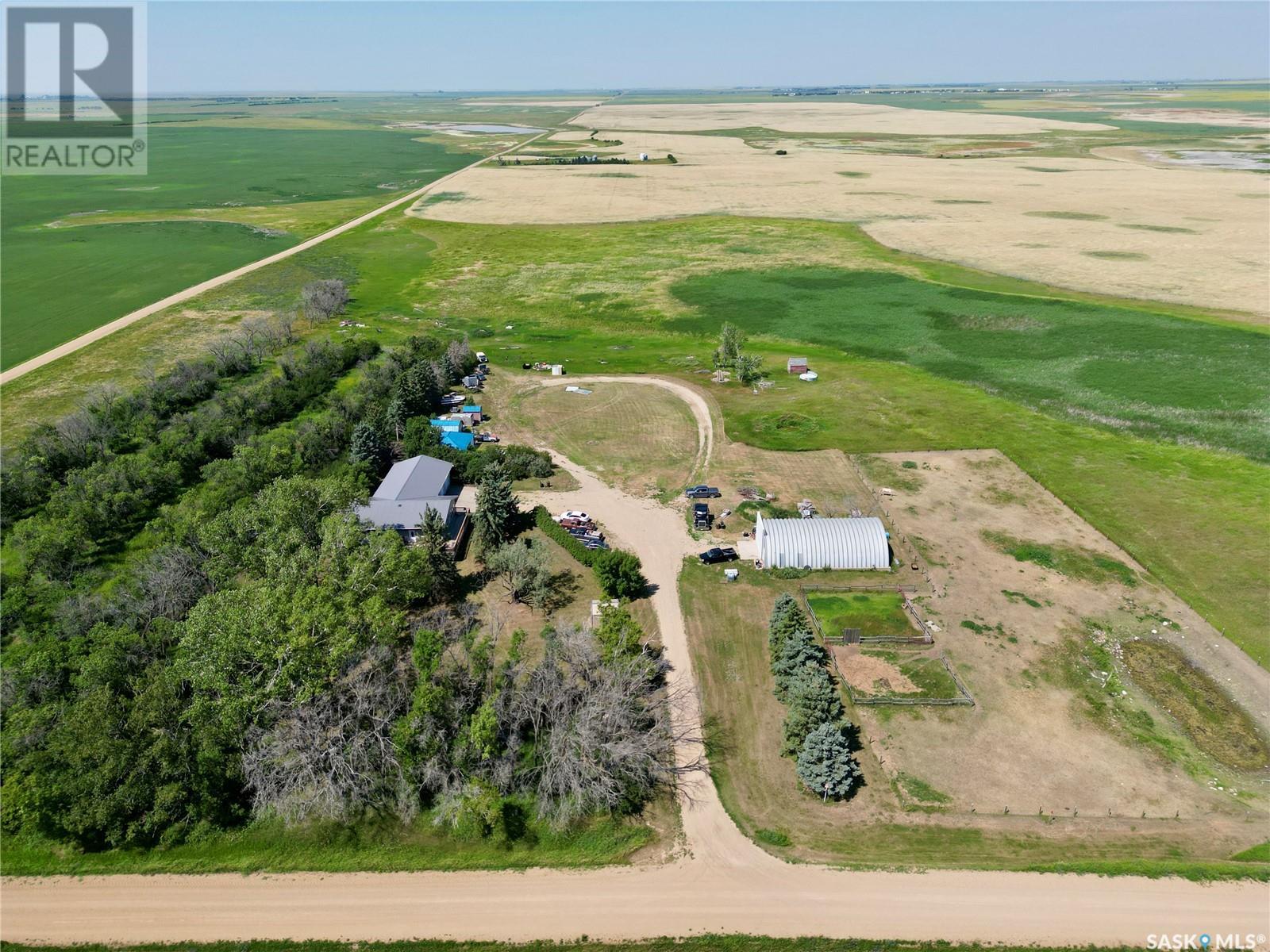 Tribune Acreage Near Weyburn, Souris Valley Rm No. 7, Saskatchewan  S0C 1Z0 - Photo 49 - SK012329
