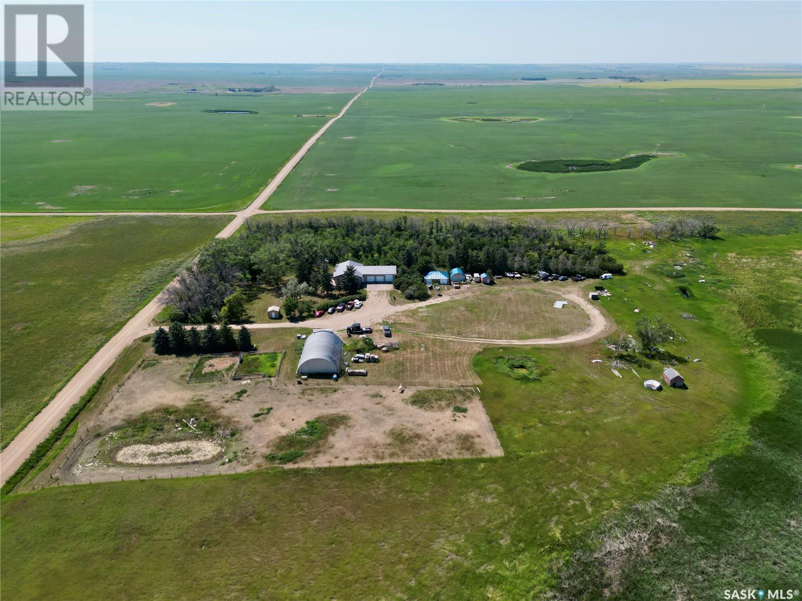 Tribune Acreage Near Weyburn, Souris Valley Rm No. 7, Saskatchewan  S0C 1Z0 - Photo 47 - SK012329
