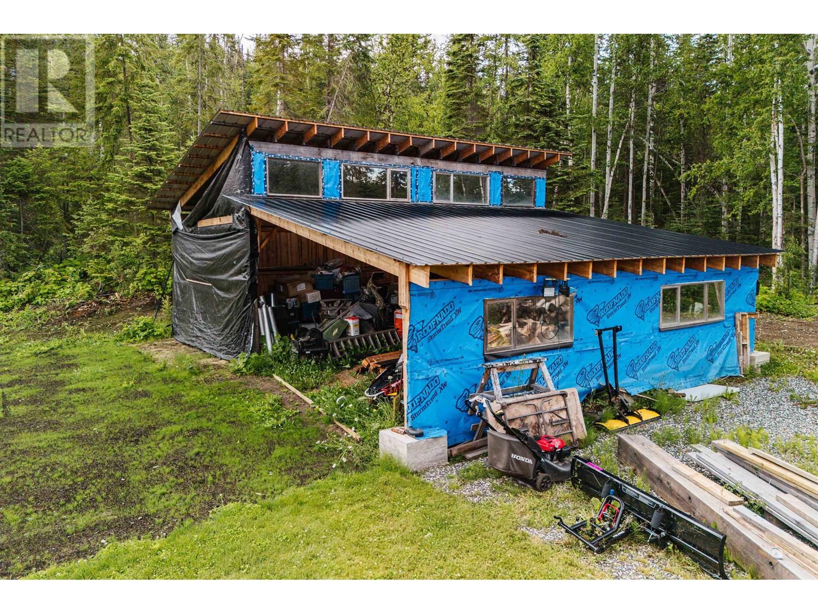 2199 Eagle Creek Road, Canim Lake, British Columbia  V0K 1L0 - Photo 13 - R2975258