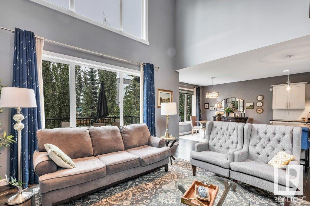 Property at 62 LAMPLIGHT DR image 3