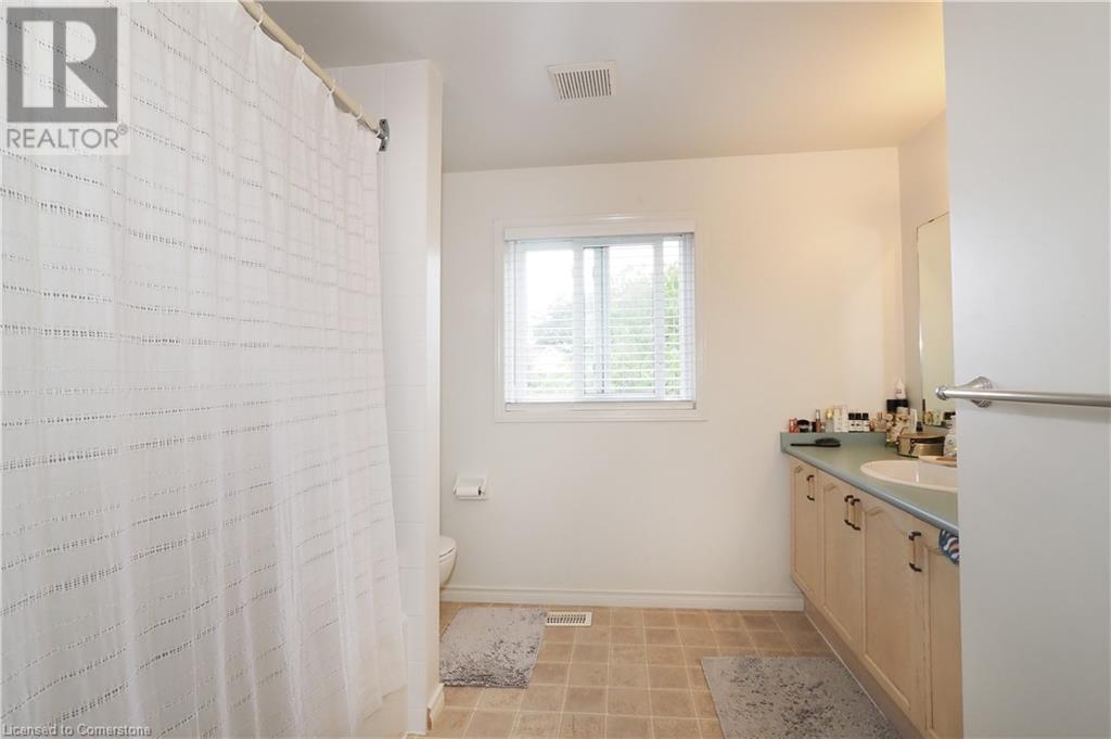 429 Exmoor Street, Waterloo, Ontario  N2K 3X5 - Photo 18 - 40749334