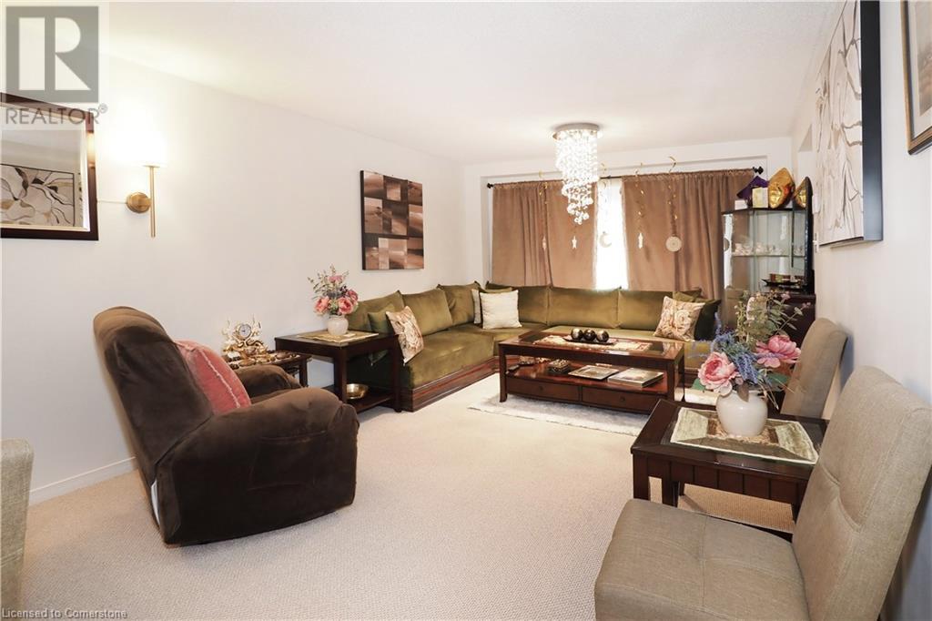 Property at 429 EXMOOR Street image 5
