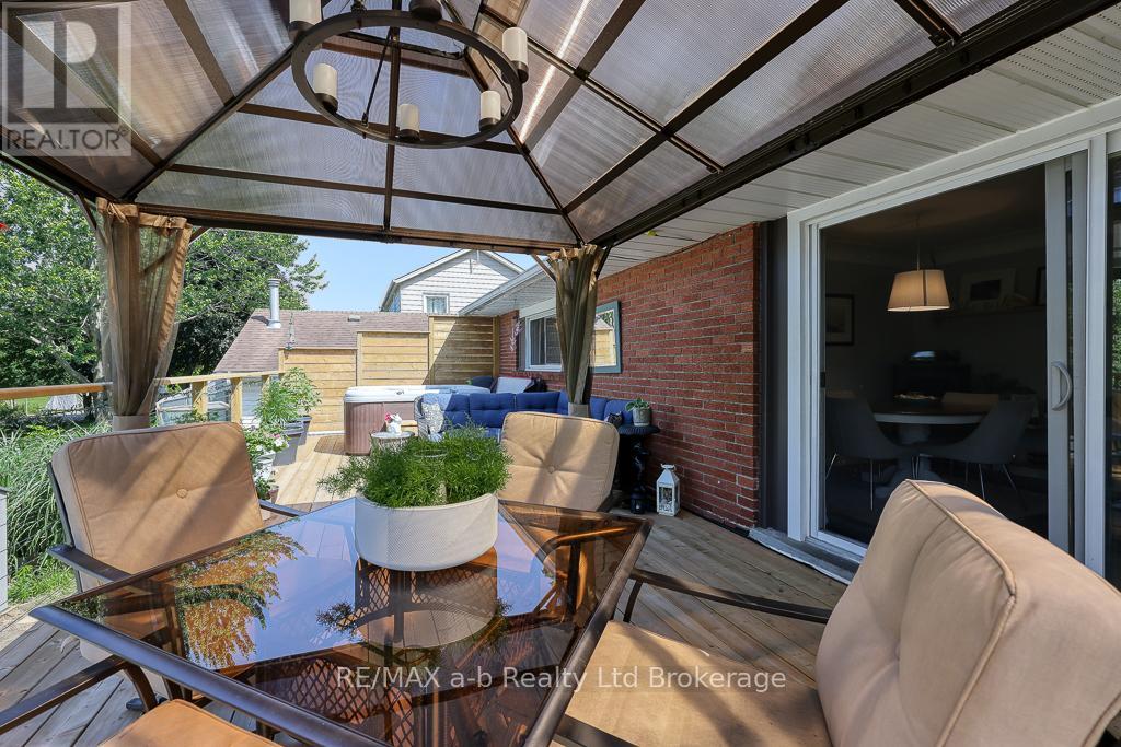 109 Sunset Drive, St. Thomas, Ontario  N5R 3B5 - Photo 27 - X12241994