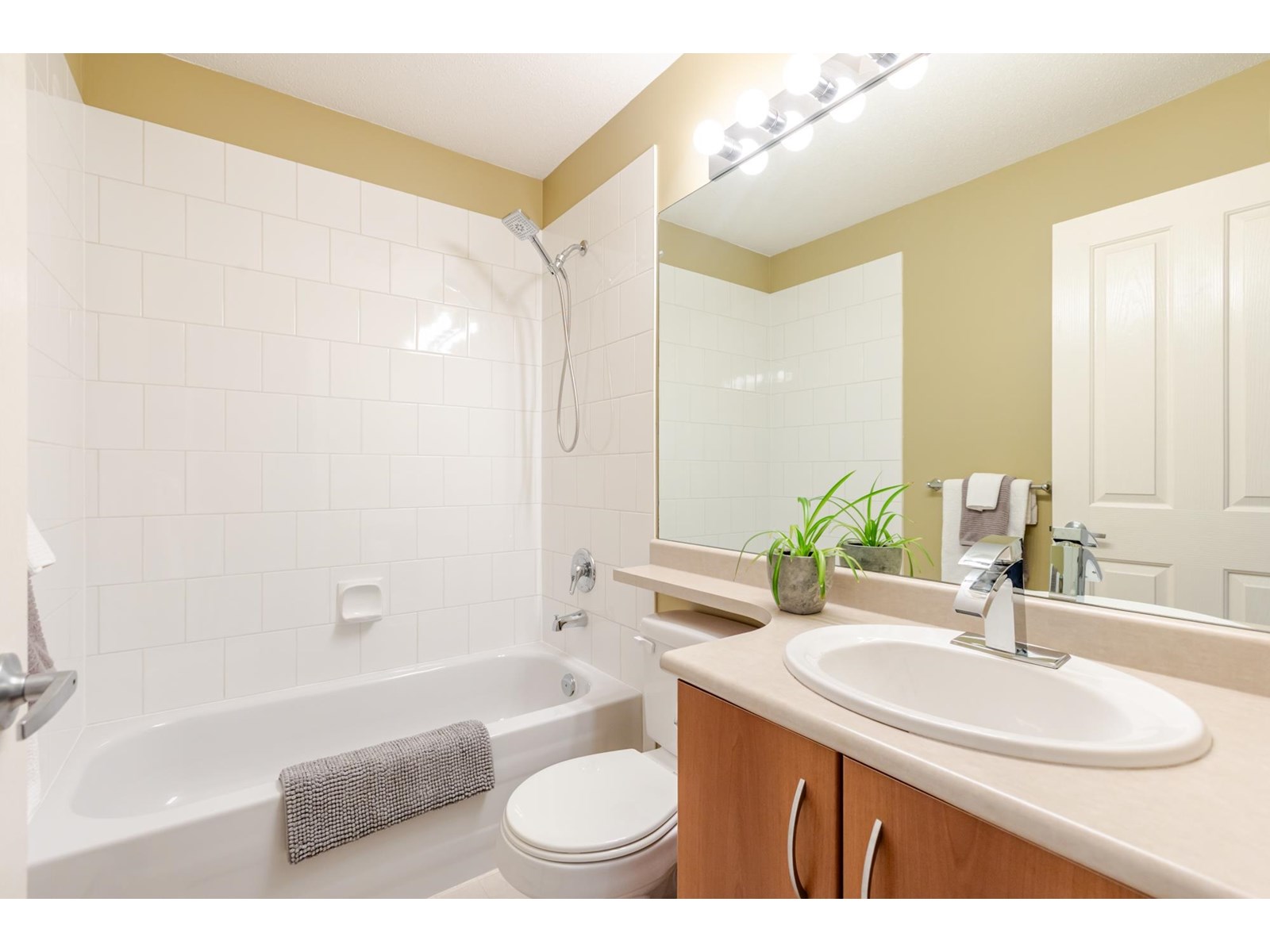 103 6747 203 Street, Langley, British Columbia  V2Y 3B5 - Photo 25 - R3025925