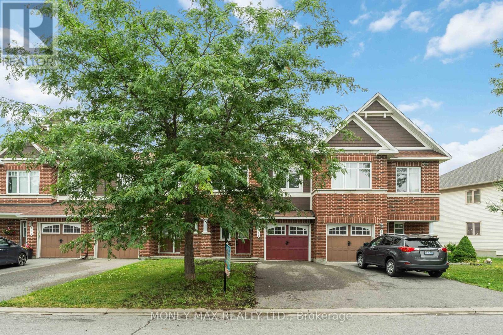 Property at 163 GARRITY CRESCENT image 1