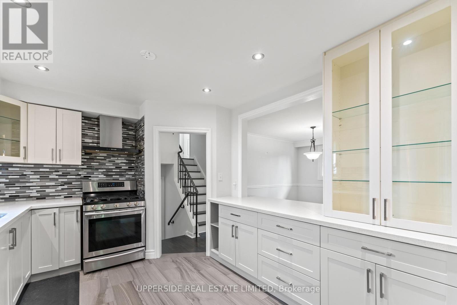 Property at 16 JANELLAN TERRACE image 4