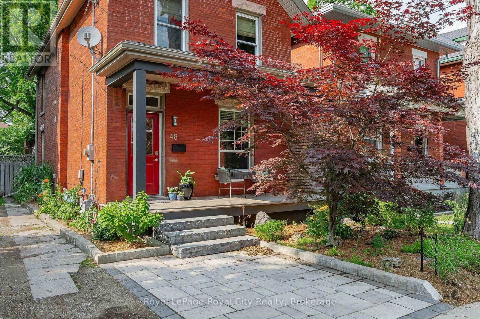 Property at 48 TORONTO STREET image 2