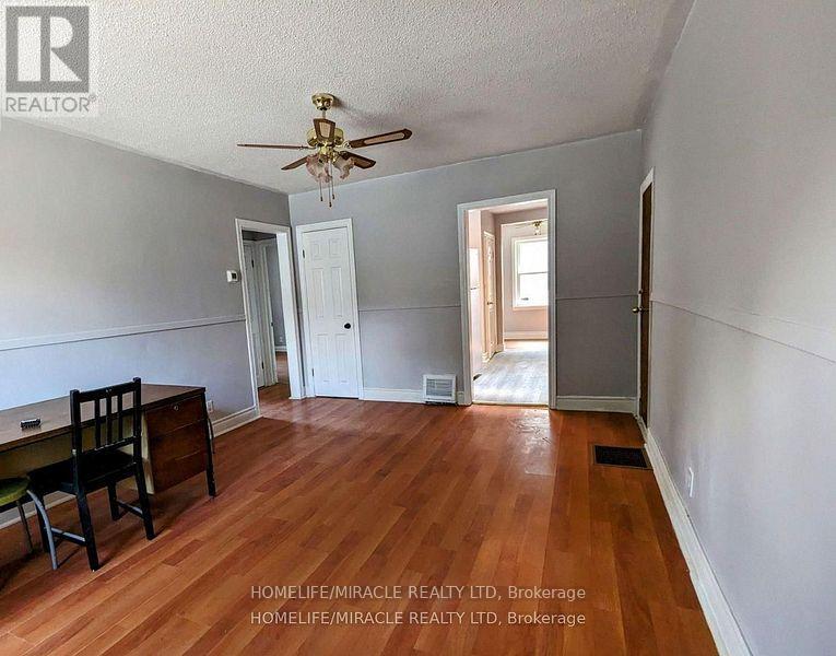 Property at 45 MAIN STREET N image 1