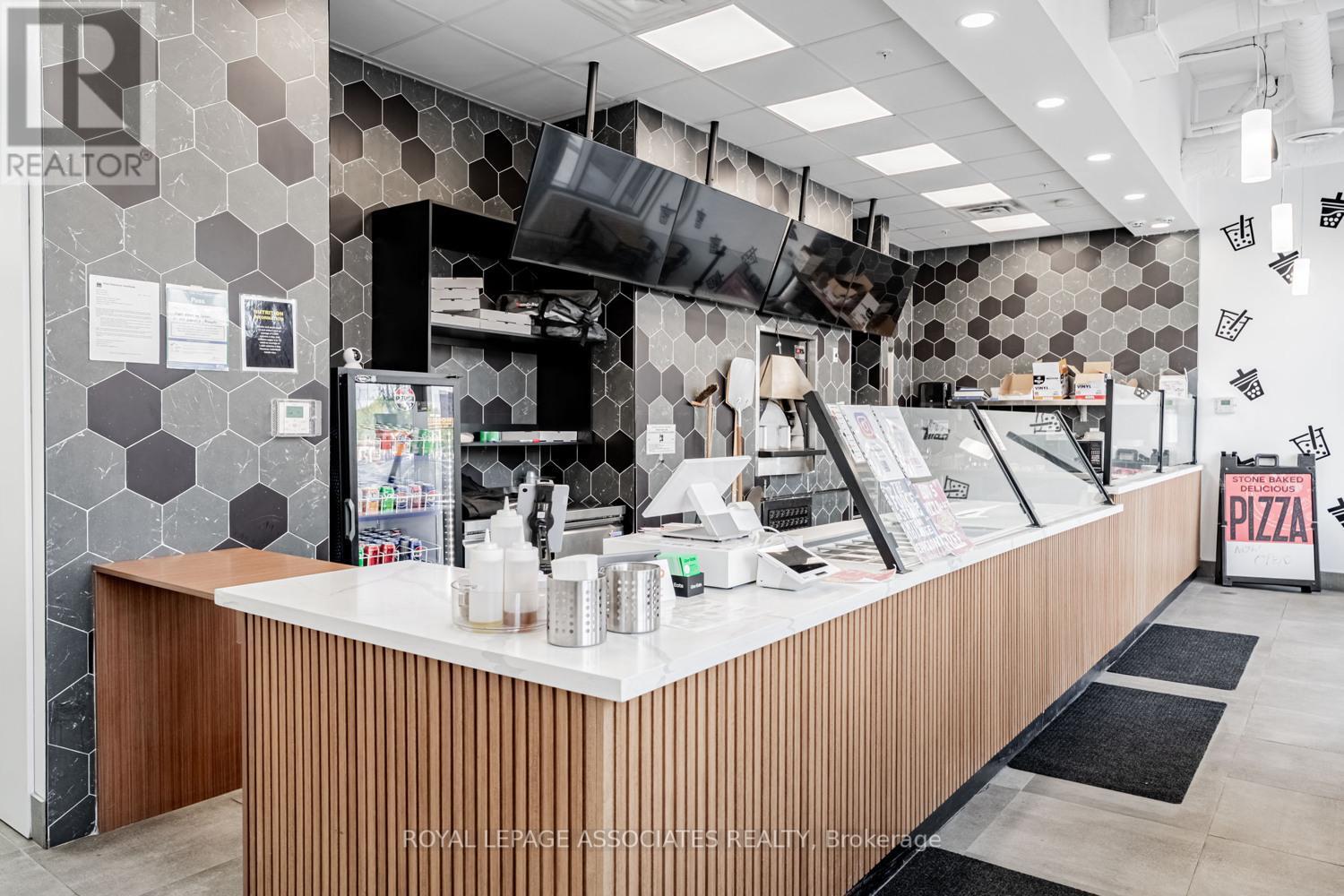 B - 205 Queen Street E, Brampton (Queen Street Corridor), Ontario  L6W 0C8 - Photo 20 - W12279587