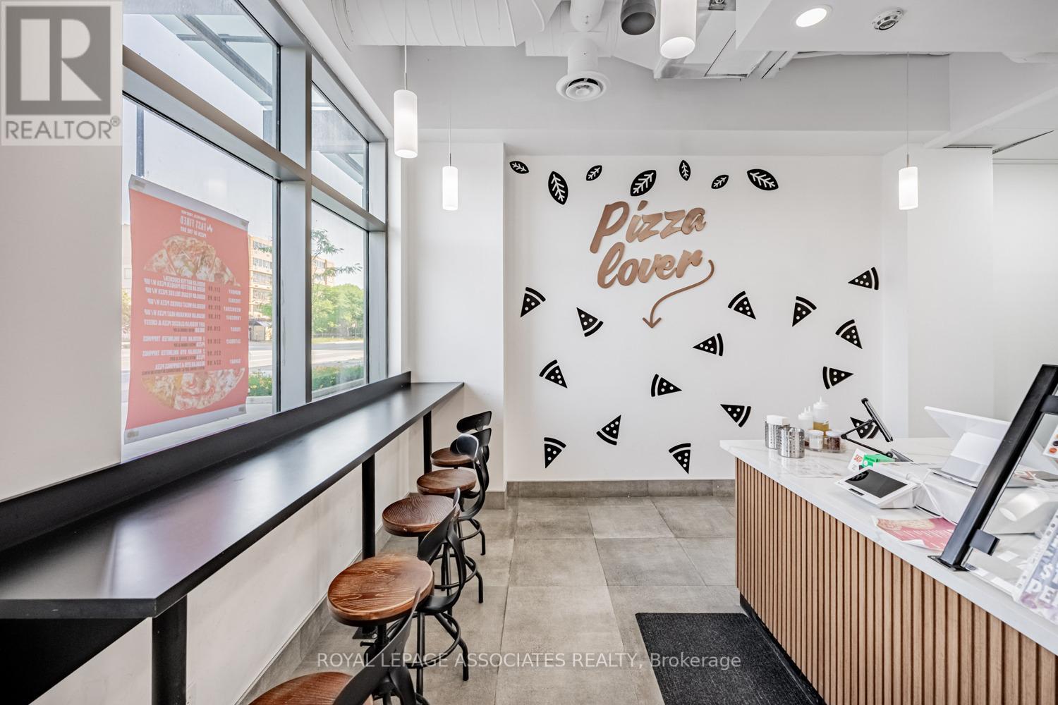 B - 205 Queen Street E, Brampton (Queen Street Corridor), Ontario  L6W 0C8 - Photo 23 - W12279587