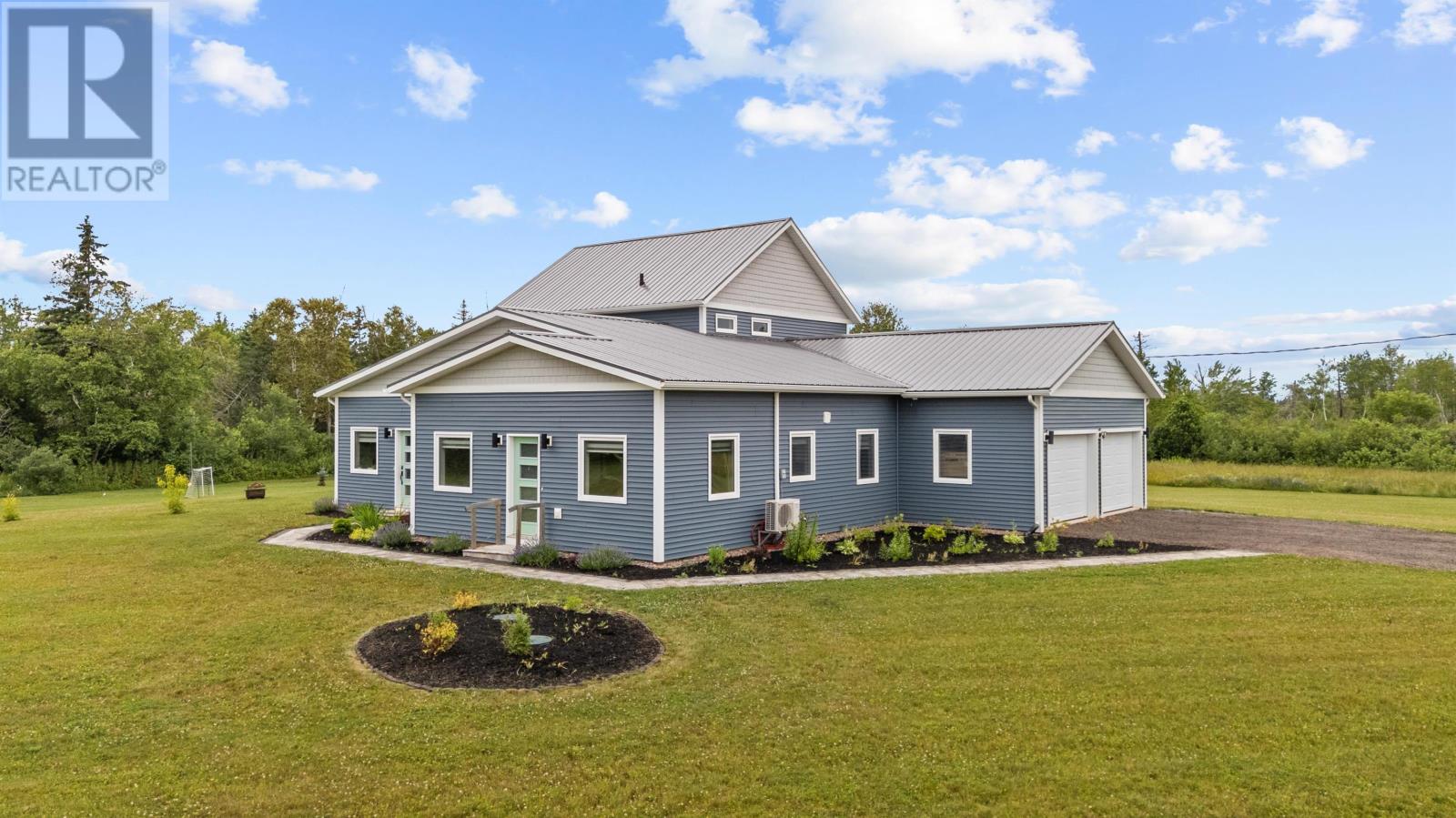 2499 Freetown Road, Freetown, Prince Edward Island  C0B 1N0 - Photo 1 - 202517402