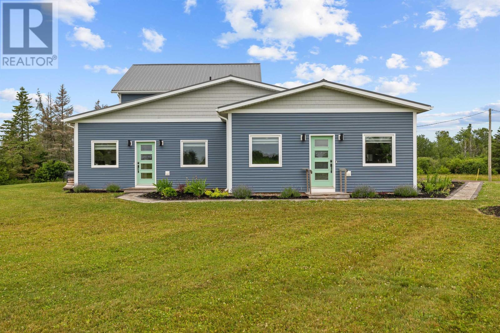 2499 Freetown Road, Freetown, Prince Edward Island  C0B 1N0 - Photo 2 - 202517402