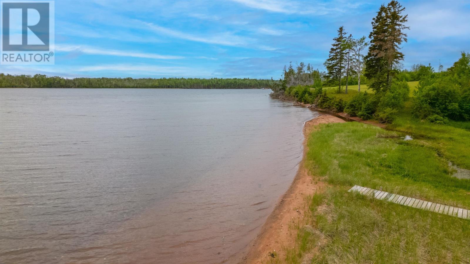 Cottage 8 237 Kayes Road, Deroma Waterfront Cottages, Georgetown Royalty, Prince Edward Island  C0A 1L0 - Photo 2 - 202517405