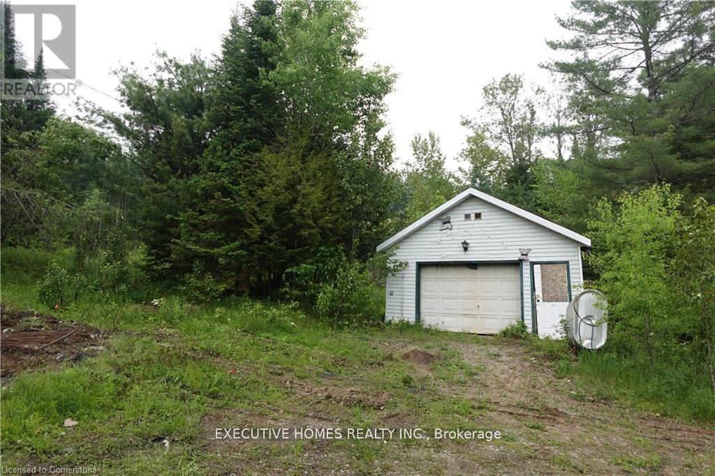 1014 Bulrush Trail, Highlands East (Glamorgan), Ontario  K0M 1R0 - Photo 7 - X12279504