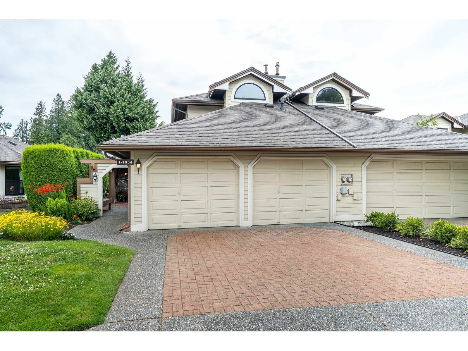 Property at 1 1854 SOUTHMERE CRESCENT image 3