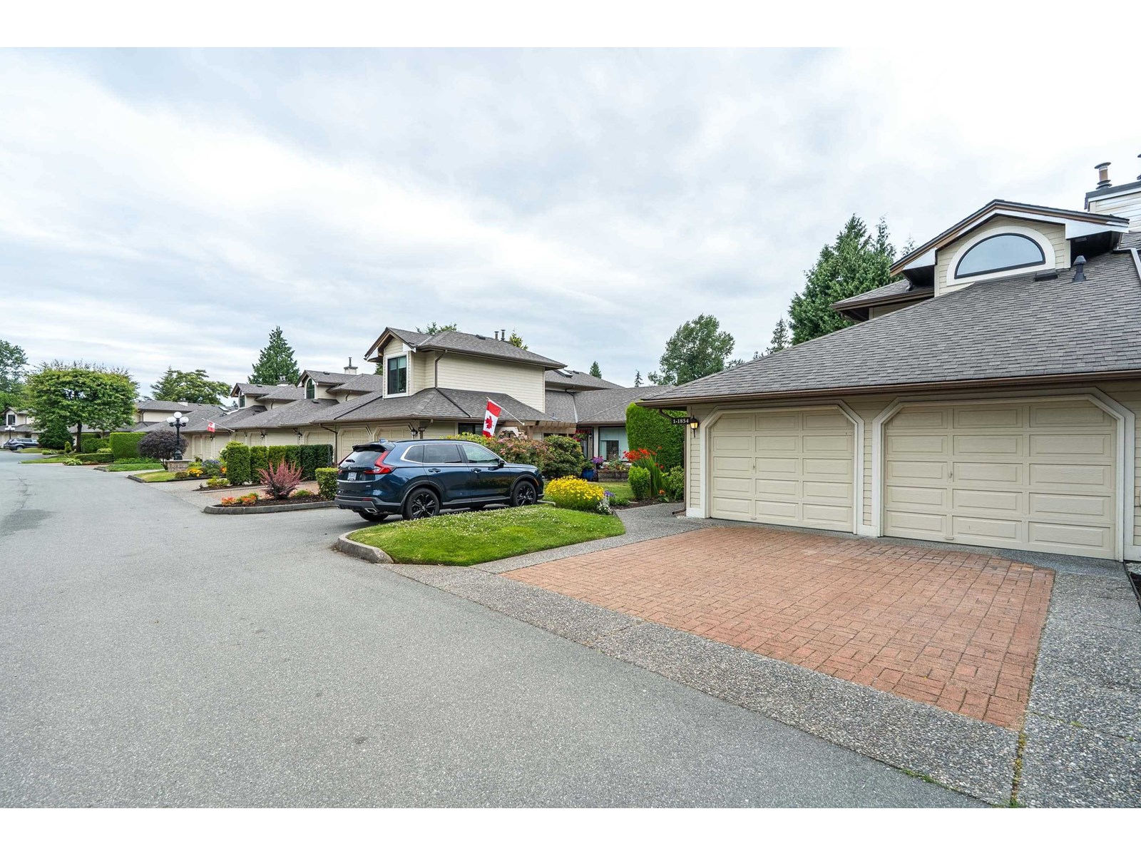 Property at 1 1854 SOUTHMERE CRESCENT image 2