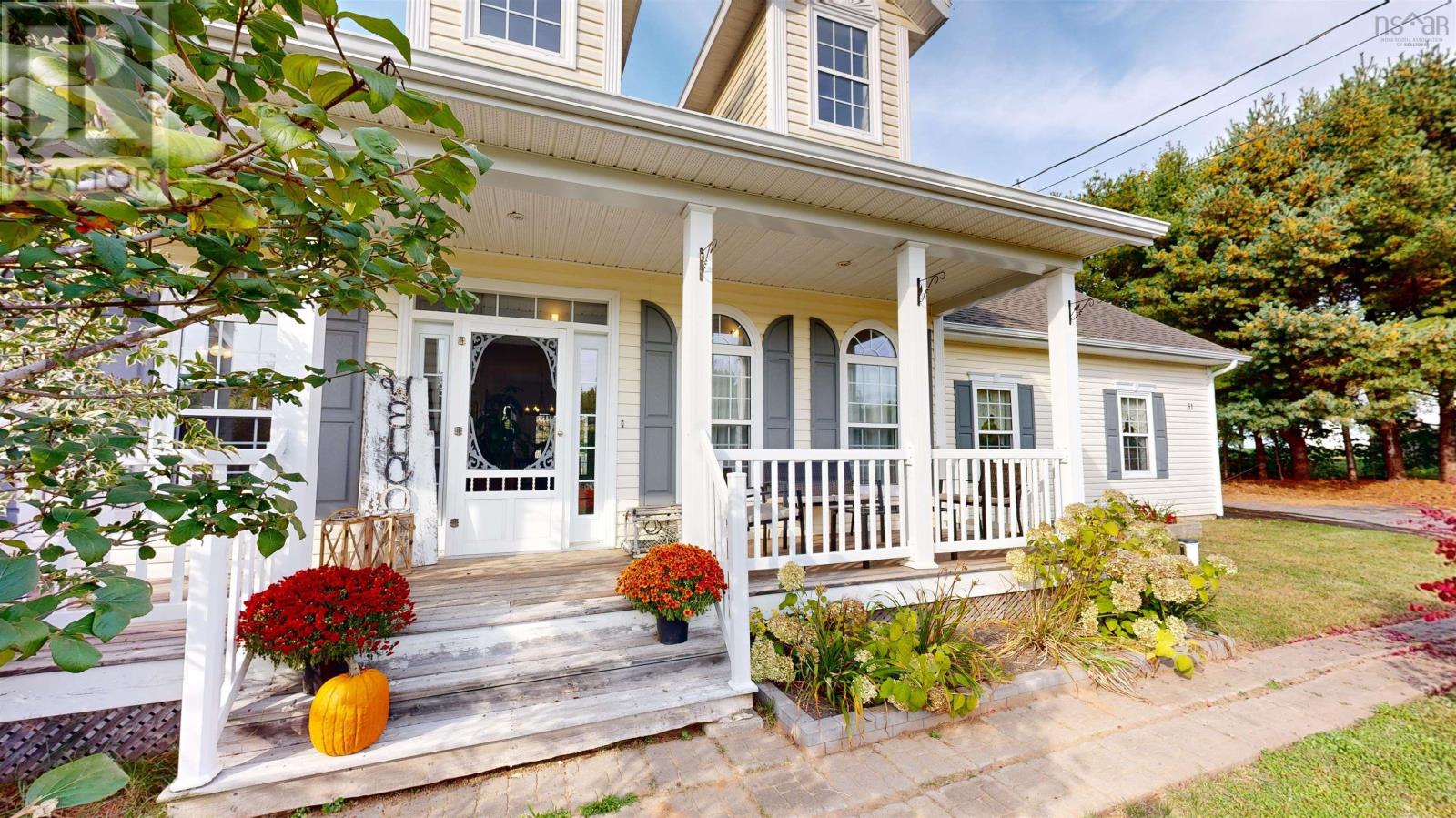 31 Cameron Drive, Melvern Square, Nova Scotia  B0P 1R0 - Photo 2 - 202507099