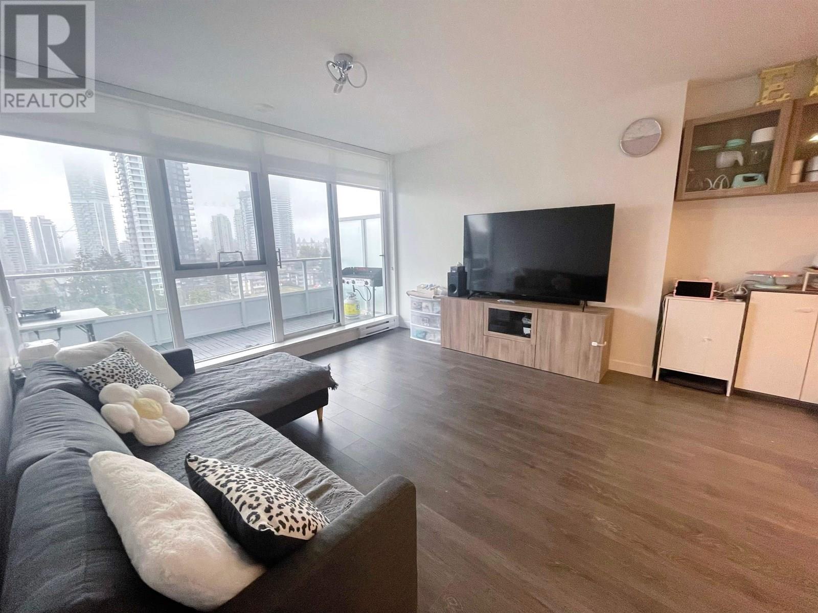 1304 525 Foster Avenue, Coquitlam, British Columbia  V3J 0H6 - Photo 2 - R3014860