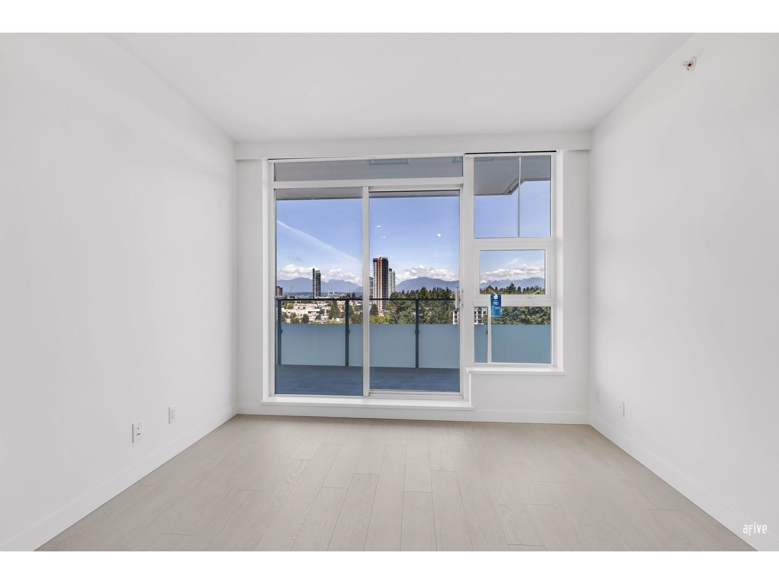 1310 13778 100 Avenue, Surrey, British Columbia  V4N 5R4 - Photo 14 - R3026003