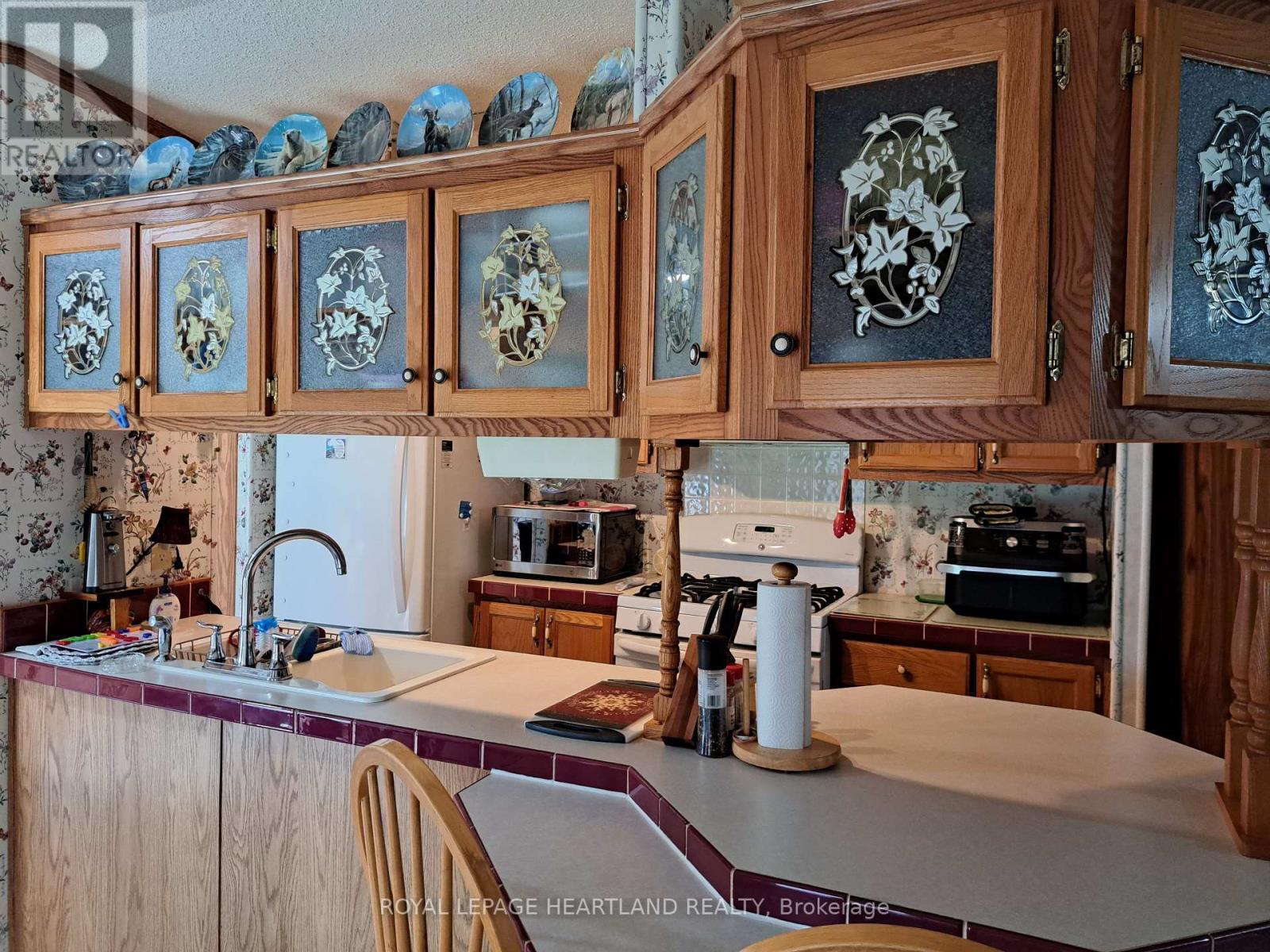 8 - 39461 Dashwood Road, South Huron, Ontario  N0M 1W0 - Photo 10 - X12279694