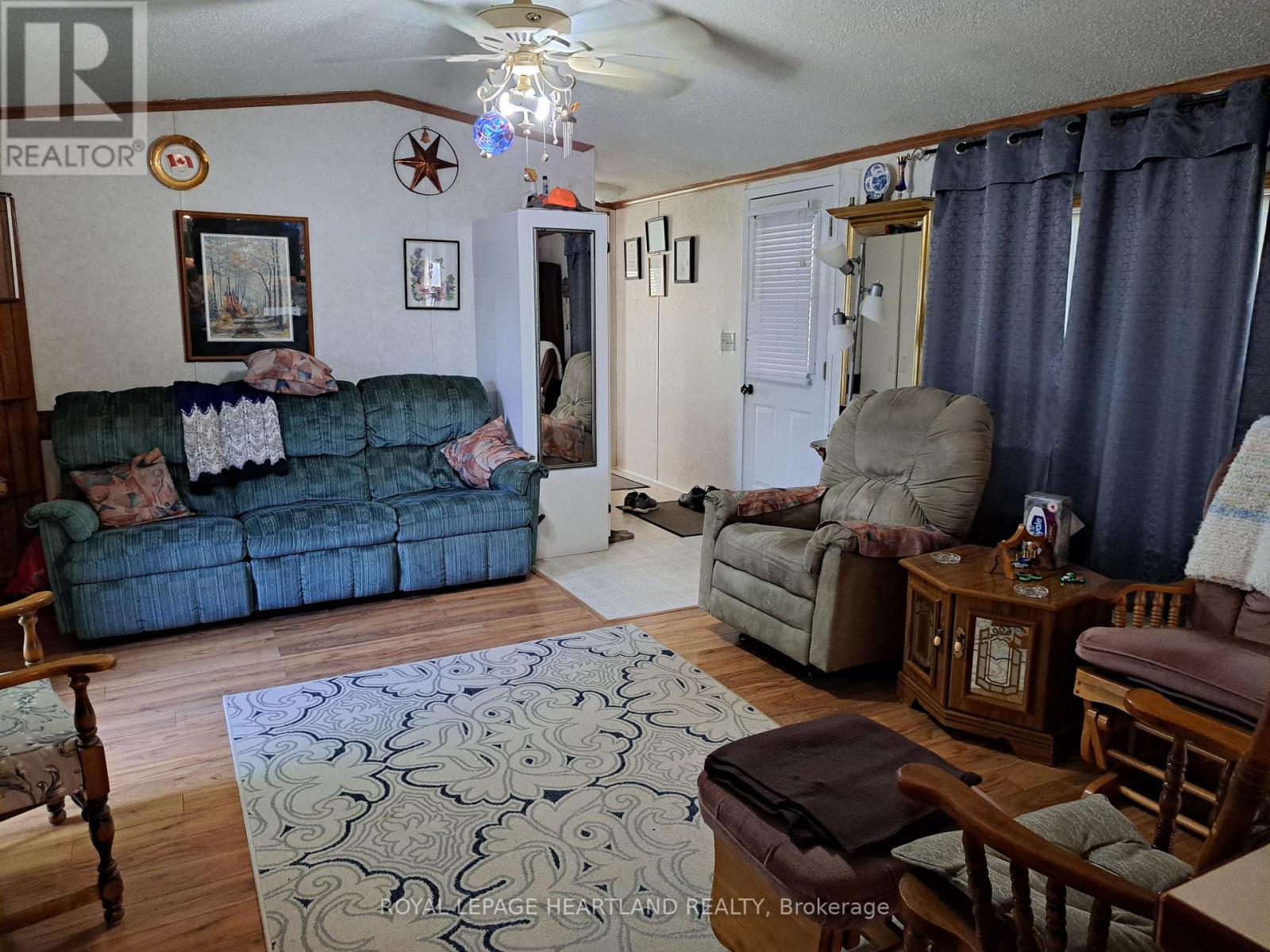 8 - 39461 Dashwood Road, South Huron, Ontario  N0M 1W0 - Photo 4 - X12279694