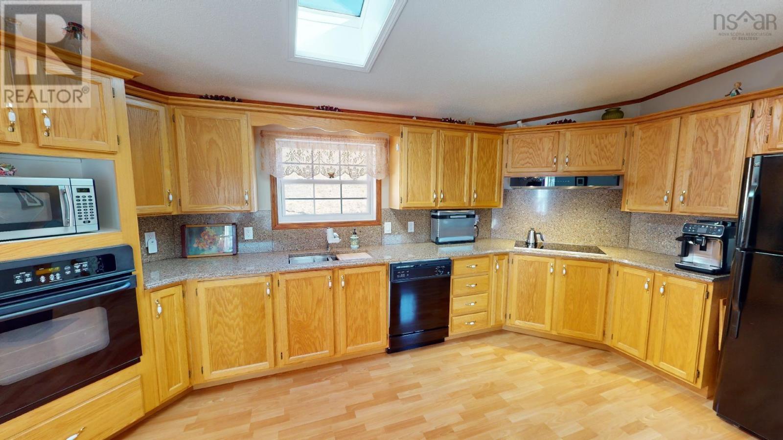310 & 312 Highway 252, Churchview, Nova Scotia  B0E 3M0 - Photo 8 - 202509763