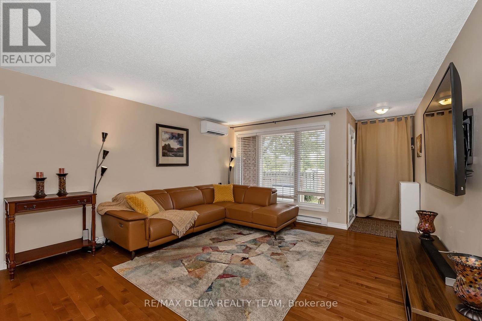 Property at 108 - 465 CANTEVAL TERRACE image 3