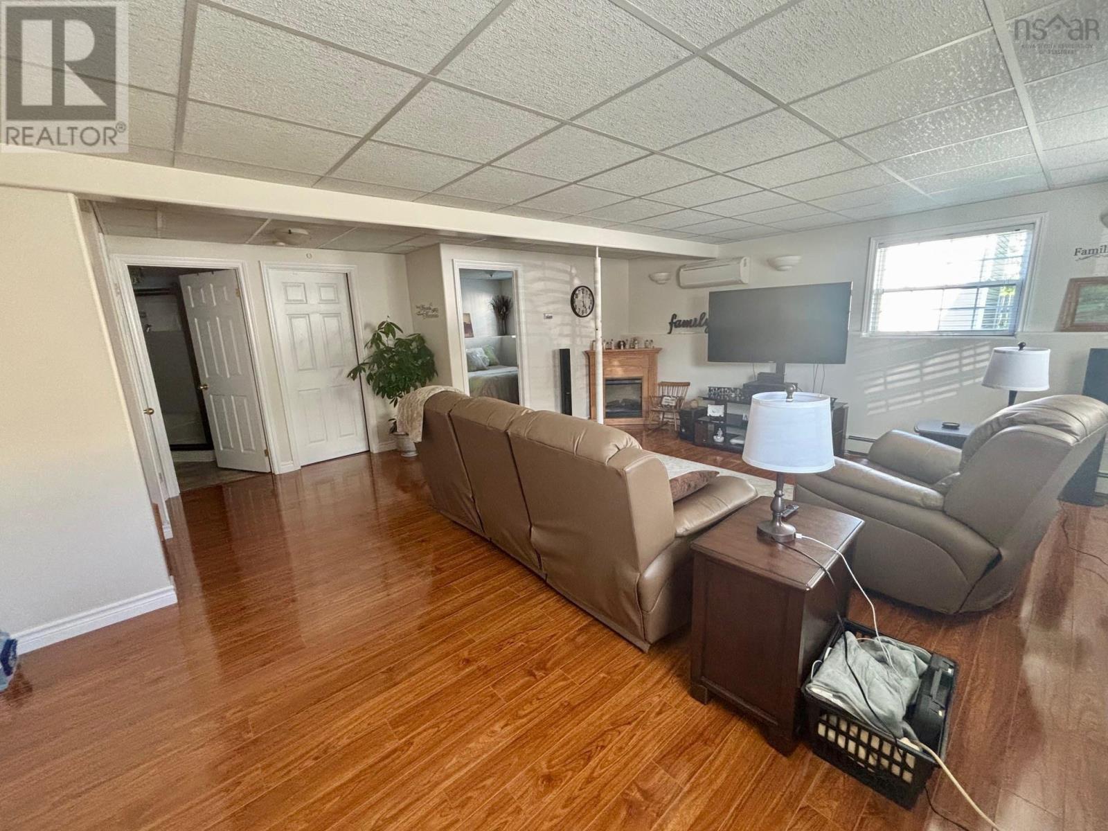 306 Irish Brook Road, New Waterford, Nova Scotia  B1H 3C4 - Photo 31 - 202514849