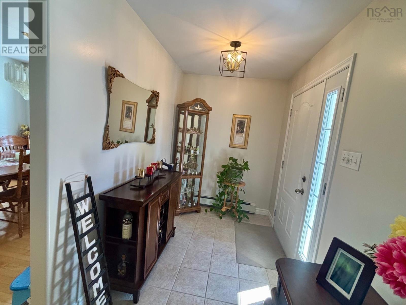 306 Irish Brook Road, New Waterford, Nova Scotia  B1H 3C4 - Photo 15 - 202514849