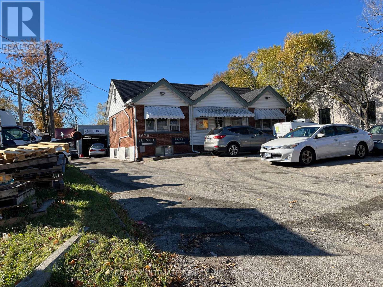 61 Sunrise Avenue, Toronto, Ontario  M4A 1A9 - Photo 11 - E12279660