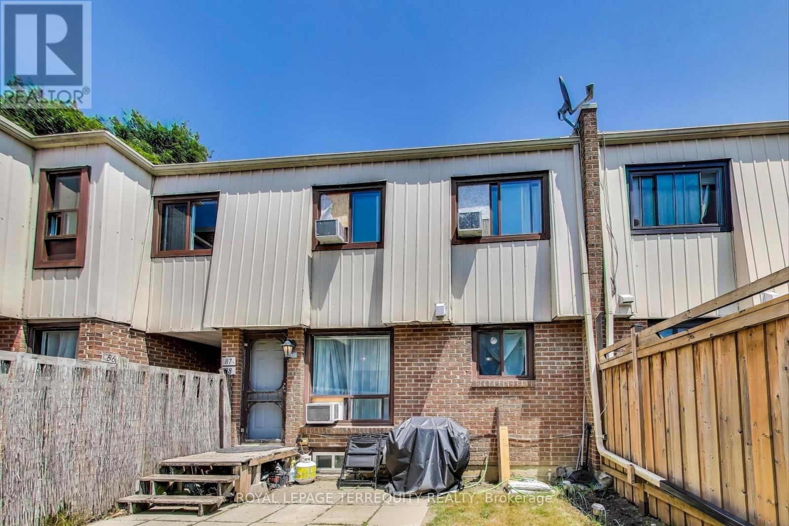 Property at 88 - 1100 OXFORD STREET image 3