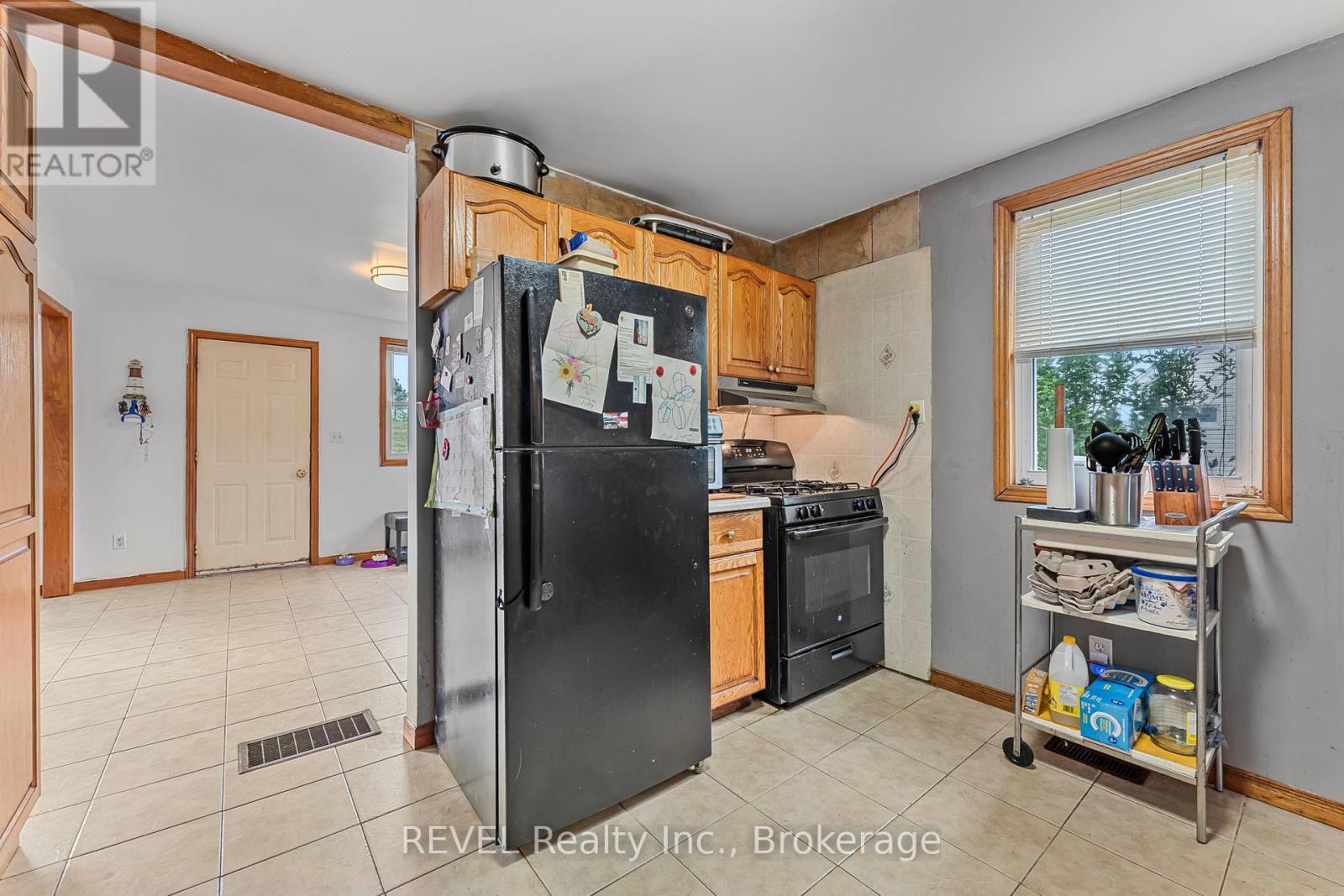 1032 Elm Street, Port Colborne, Ontario  L3K 5C8 - Photo 10 - X12279841