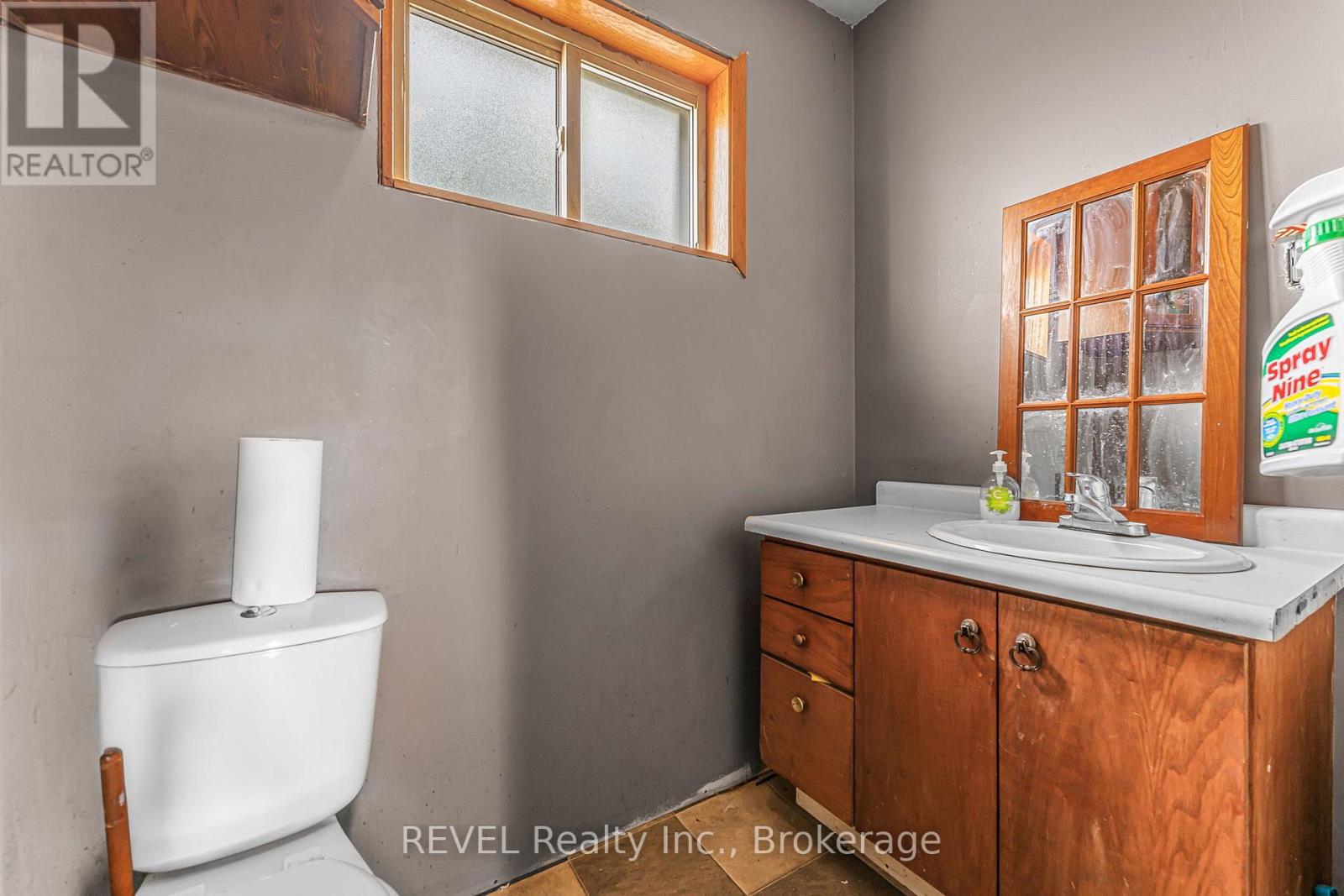 1032 Elm Street, Port Colborne, Ontario  L3K 5C8 - Photo 24 - X12279841