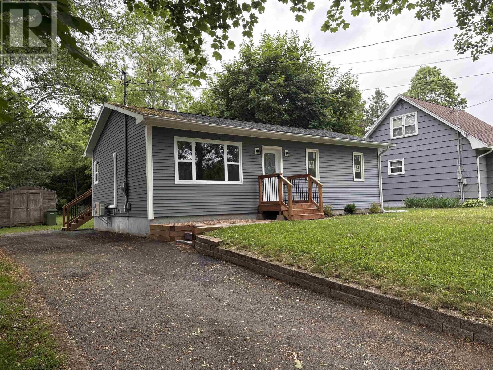 Property at 214 OAKDENE Avenue image 5