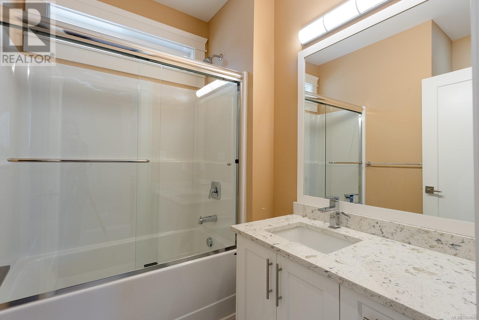 Property at 5781 Linyard Rd image 1