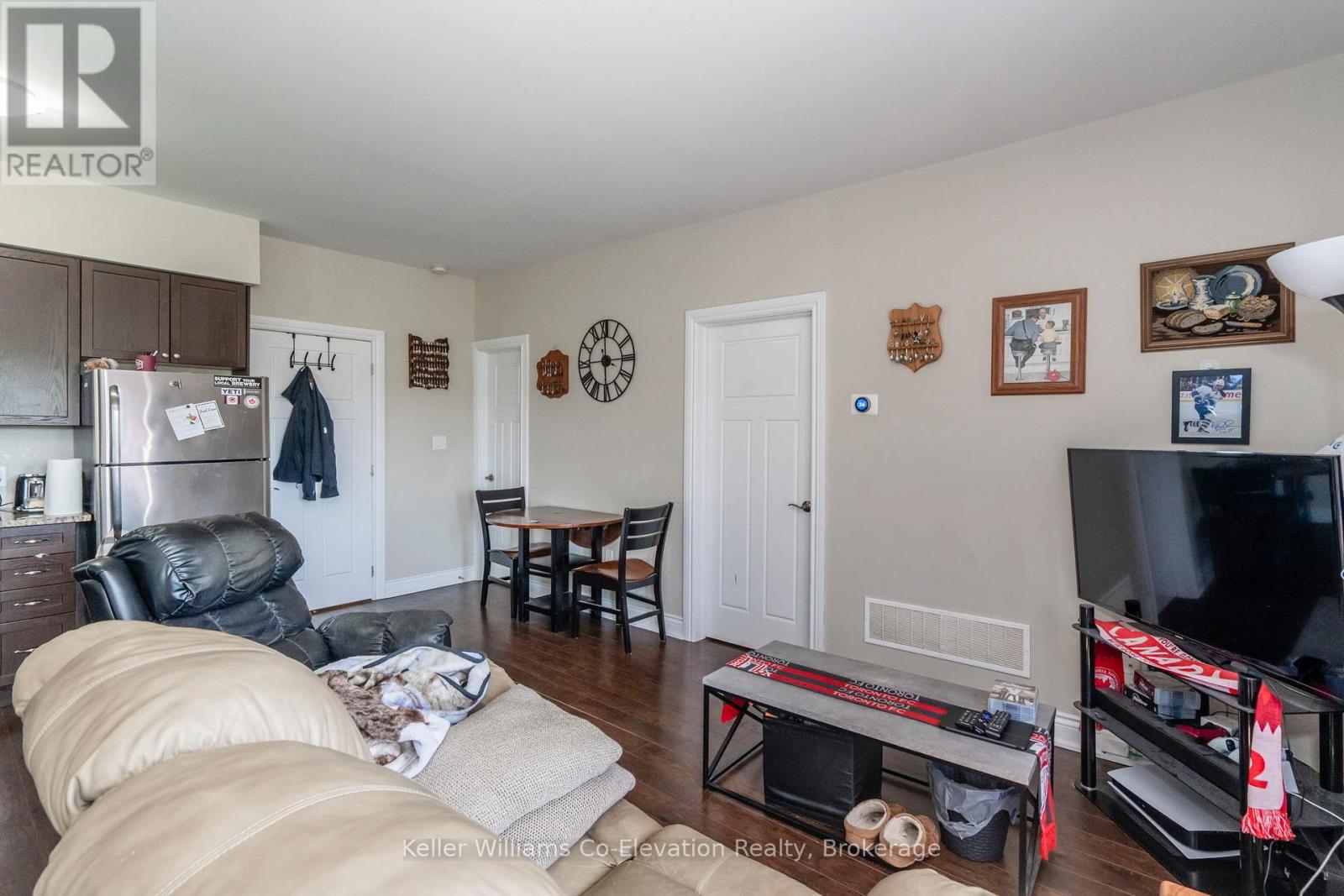 3931 Wood Avenue, Severn, Ontario  L3V 0T9 - Photo 15 - S12279823