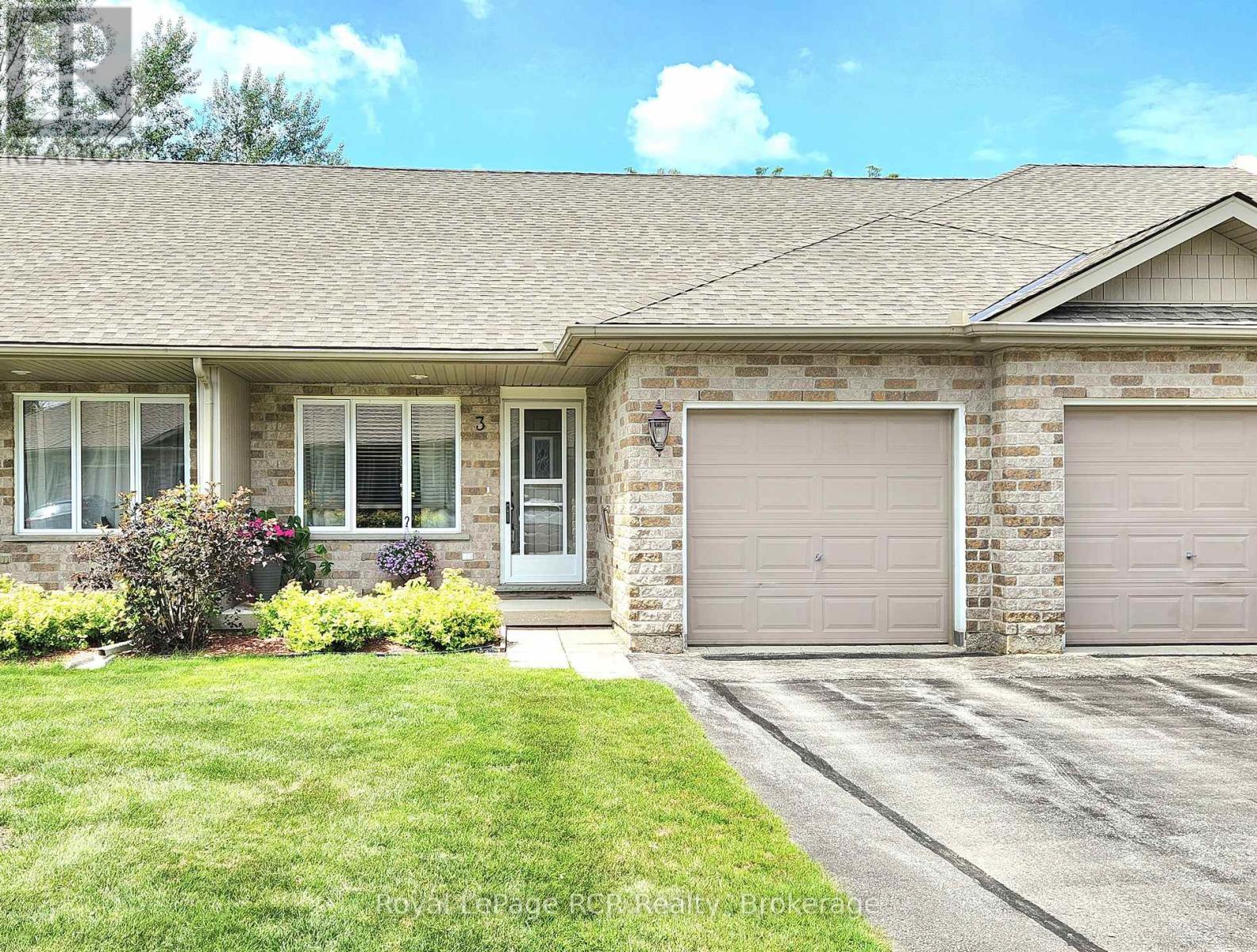 3 - 302 Park Street W, West Grey, Ontario  N0G 1R0 - Photo 2 - X11892373