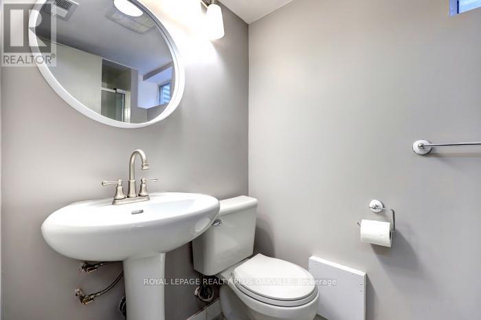 46 Bartley Bull Parkway, Brampton, Ontario  L6W 2J4 - Photo 31 - W12279661