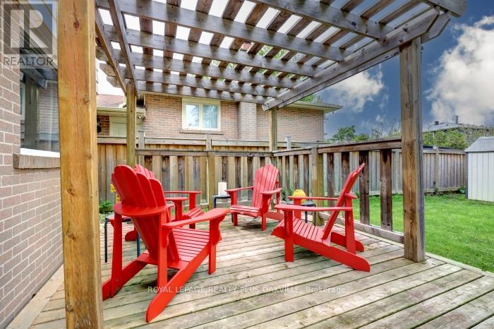 46 Bartley Bull Parkway, Brampton, Ontario  L6W 2J4 - Photo 34 - W12279661
