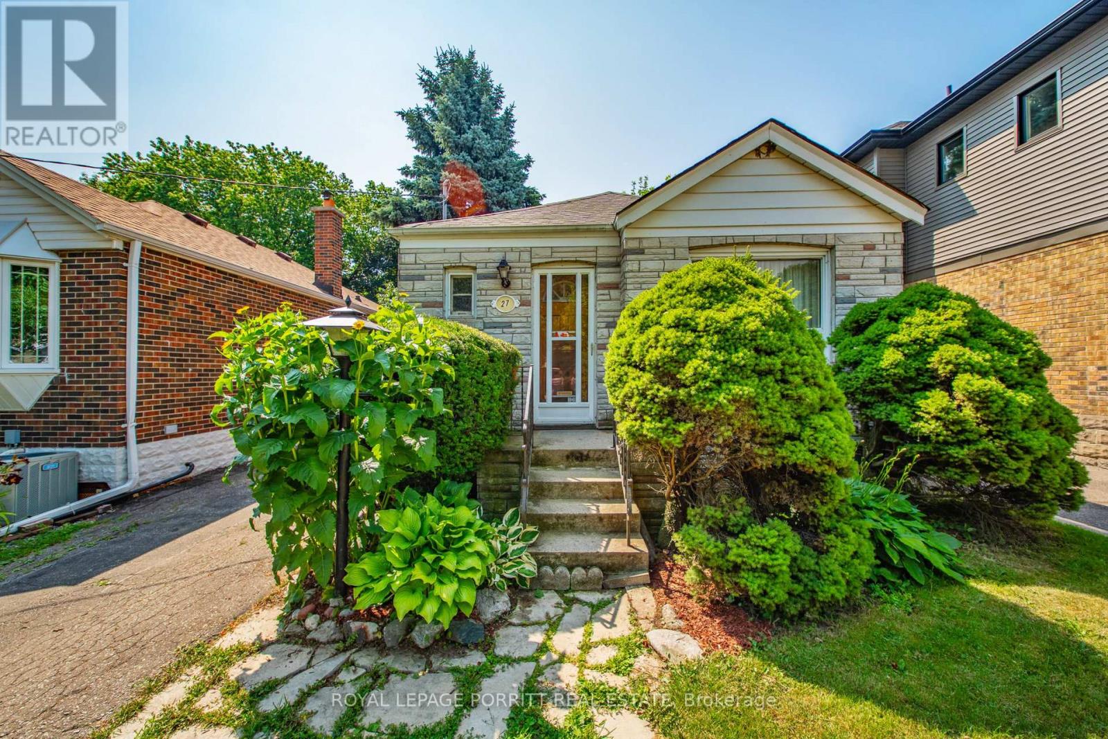 Property at 27 STRUTHERS STREET image 1