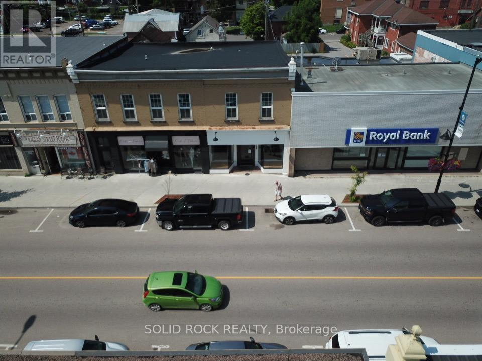 188 Raglan Street S, Renfrew, Ontario  K7V 1R1 - Photo 3 - X12202847