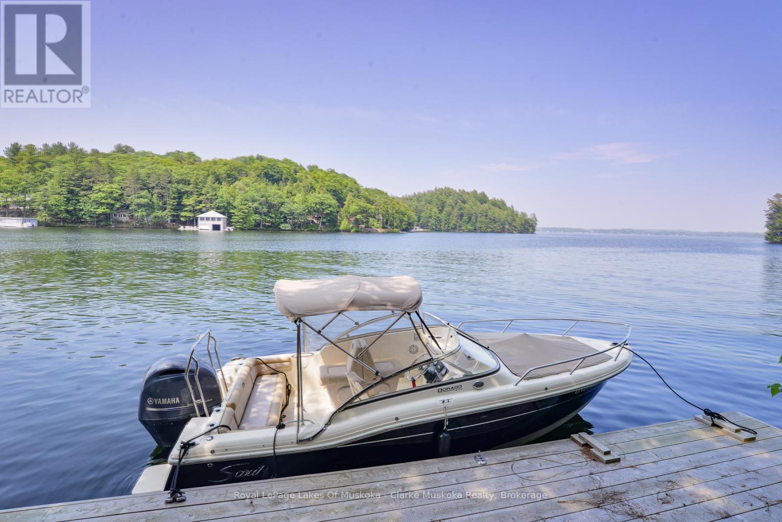 R48 - 2 BEACON ISLAND, Muskoka Lakes, Ontario