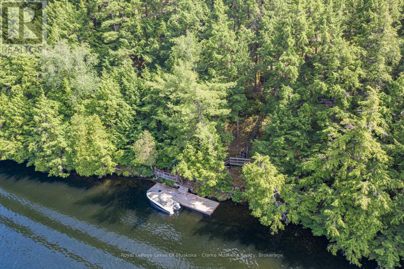 R48 - 2 Beacon Island, Muskoka Lakes, Ontario  P0B 1J0 - Photo 3 - X12151008