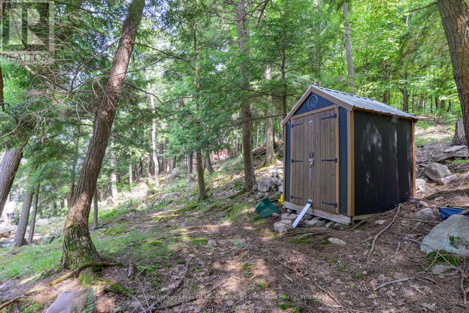 R48 - 2 Beacon Island, Muskoka Lakes, Ontario  P0B 1J0 - Photo 13 - X12151008