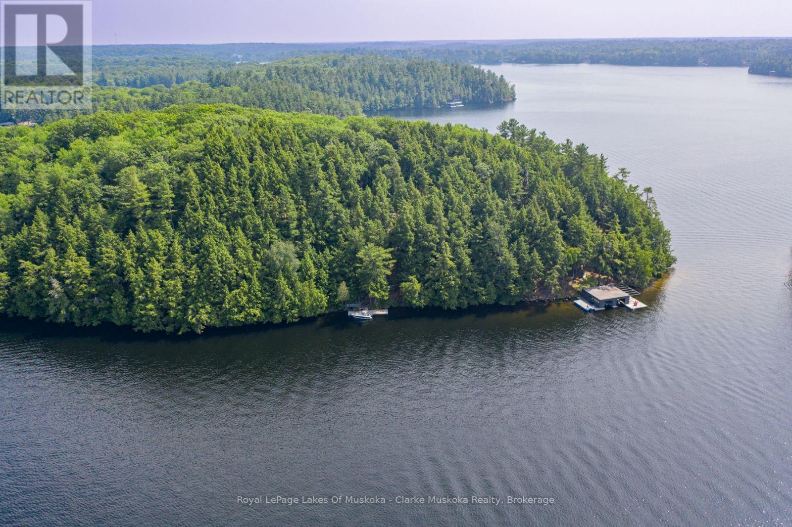 R48 - 2 Beacon Island, Muskoka Lakes, Ontario  P0B 1J0 - Photo 8 - X12151008