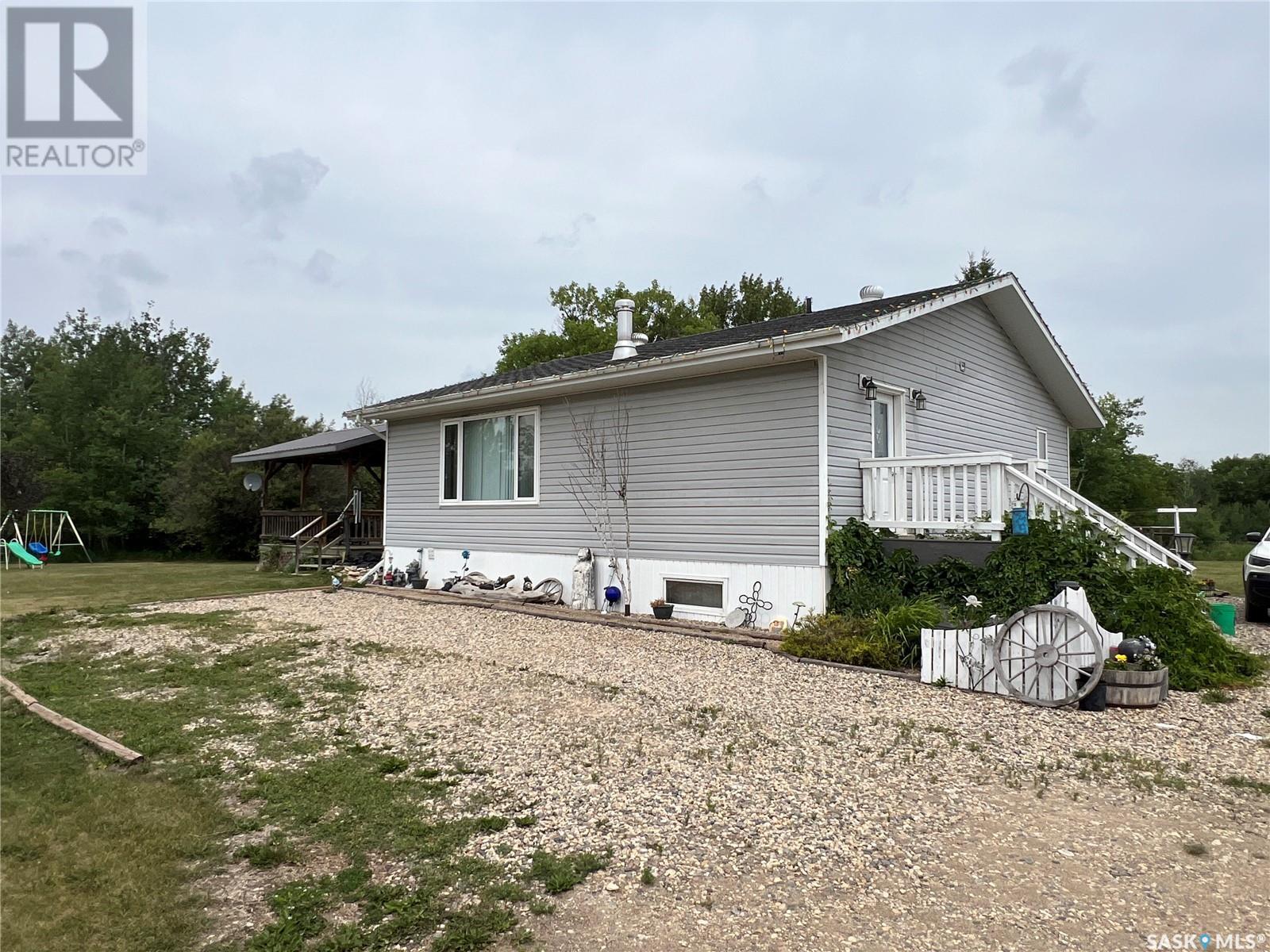 Ottenbreit Acreage, Porcupine Rm No. 395, Saskatchewan  S0E 1H0 - Photo 5 - SK988098