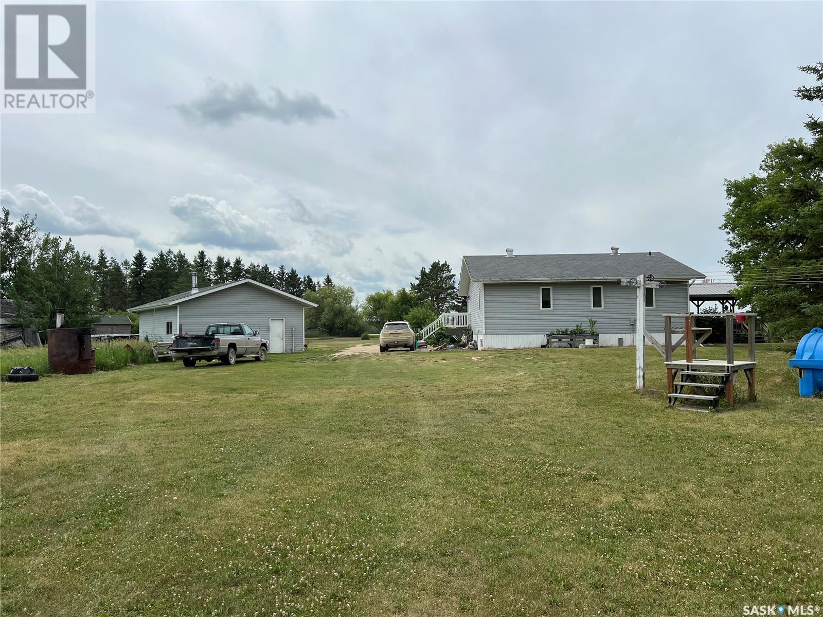 Ottenbreit Acreage, Porcupine Rm No. 395, Saskatchewan  S0E 1H0 - Photo 12 - SK988098