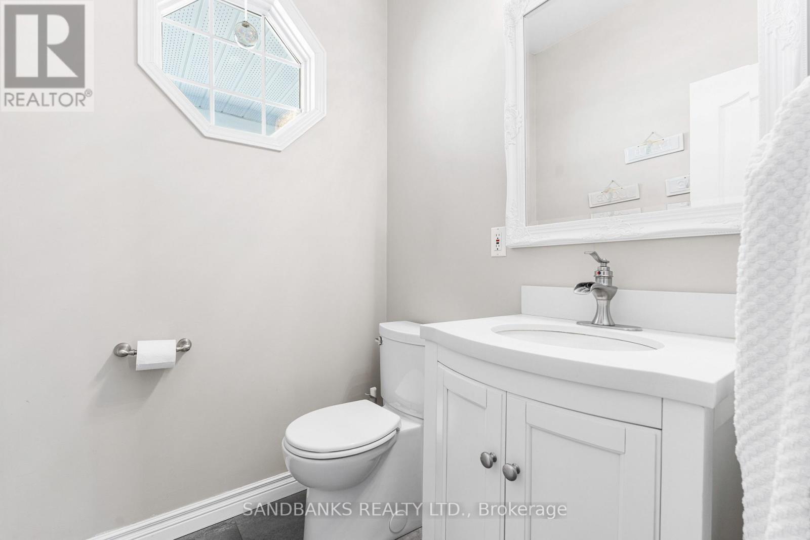 108 Murray Street, Quinte West, Ontario  K8V 5P4 - Photo 27 - X12279917