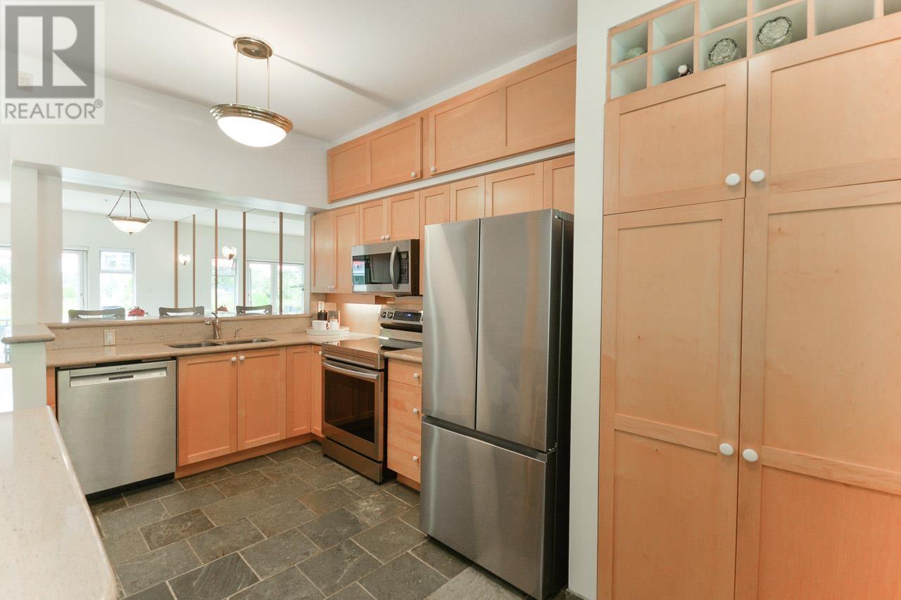Th2 2040 E Kent South Avenue, Vancouver, British Columbia  V5P 4X2 - Photo 10 - R3025303