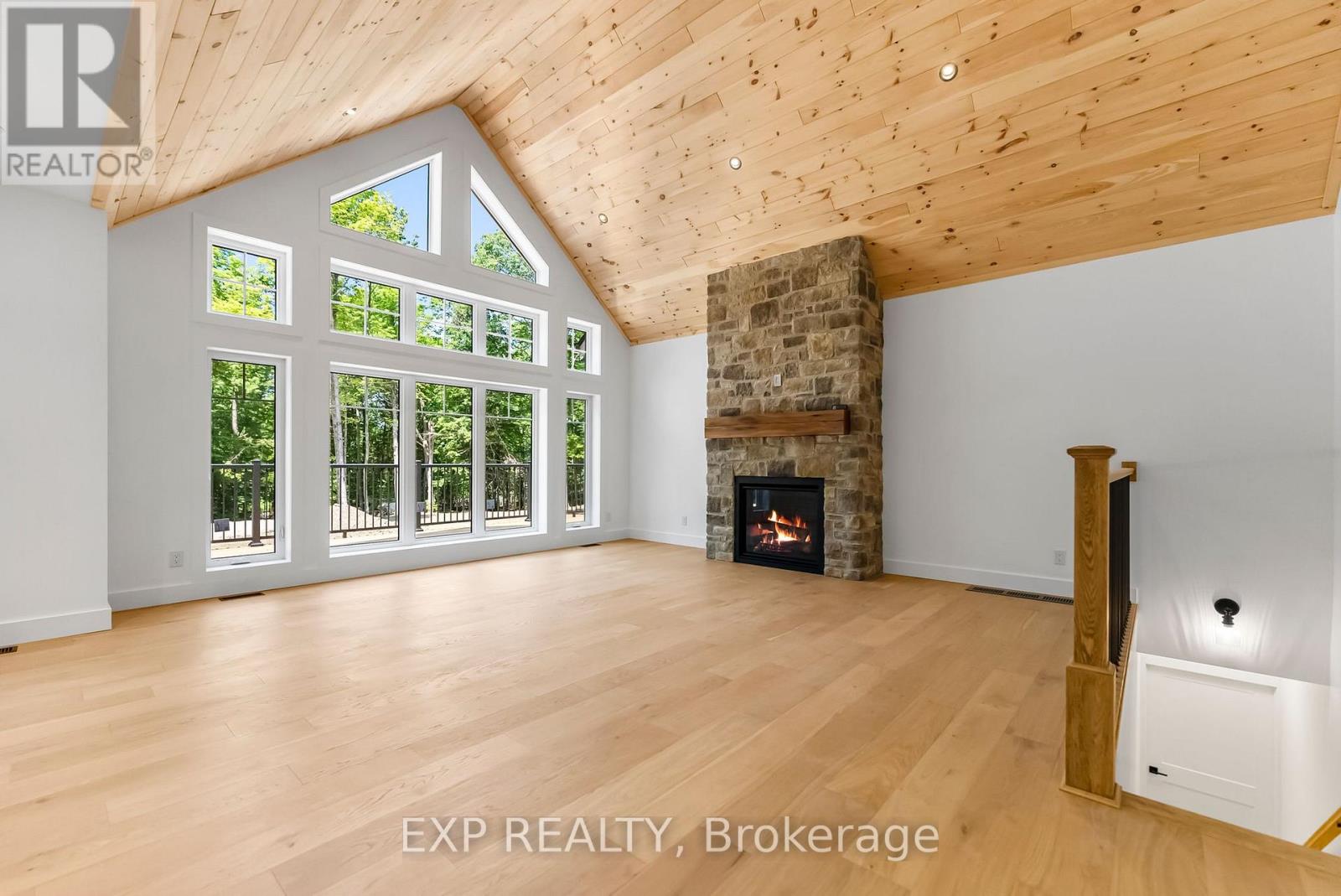 747 Lakewoods Drive, Madawaska Valley, Ontario  K0J 1B0 - Photo 12 - X12279890